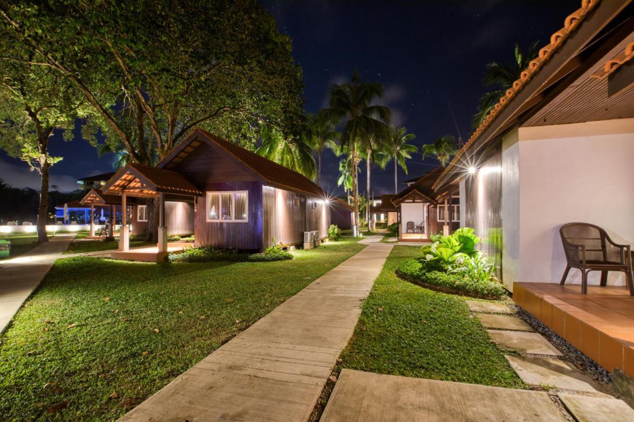 Adena Beach Resort Kuantan Eksteriør billede